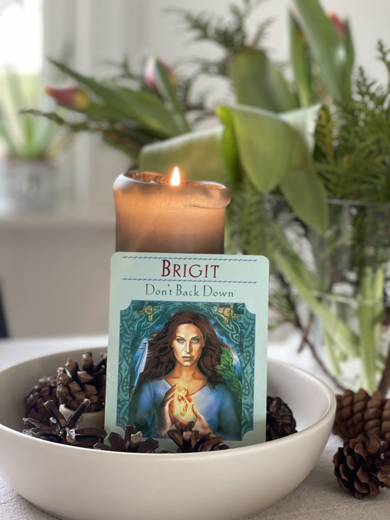 Den keltiske gudinnen Brigit forbindes med Imbolc

